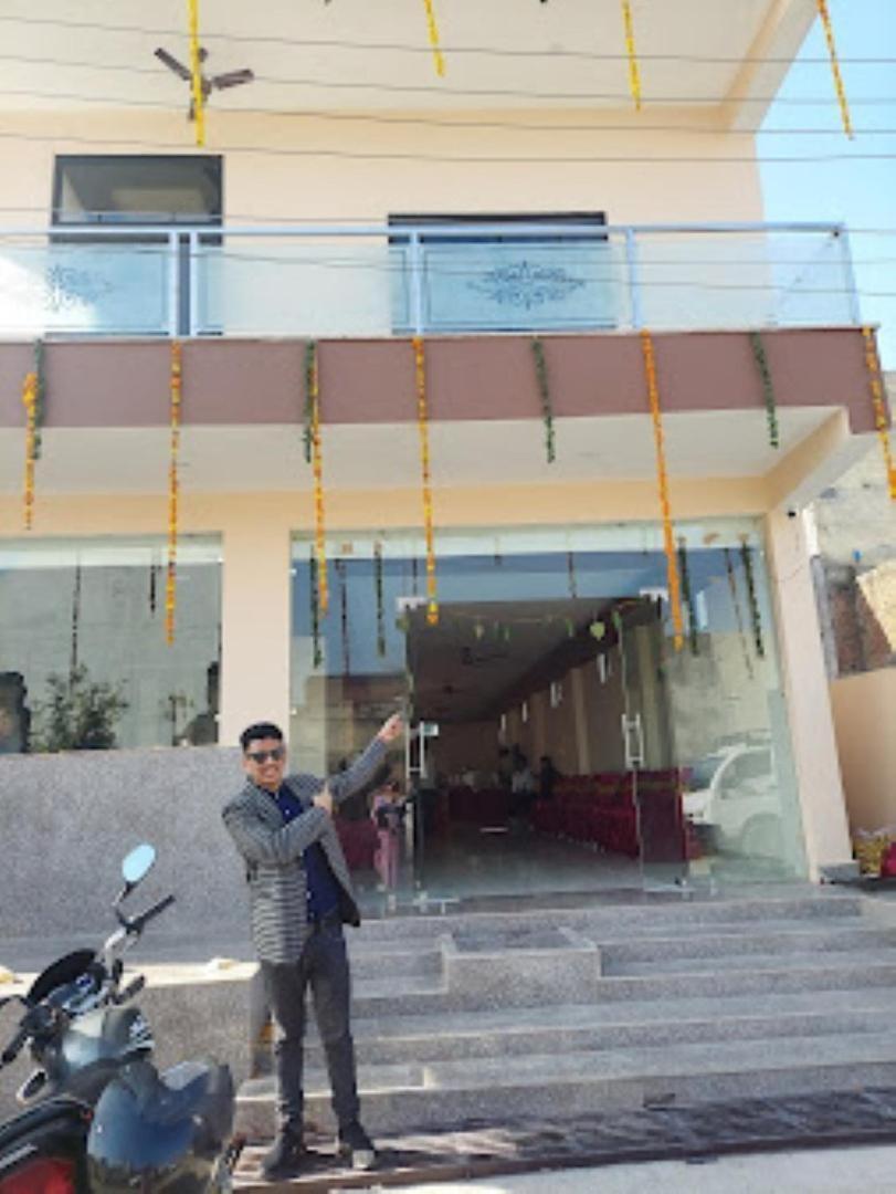 Hotel Shree Vilas Haridwār Exterior foto